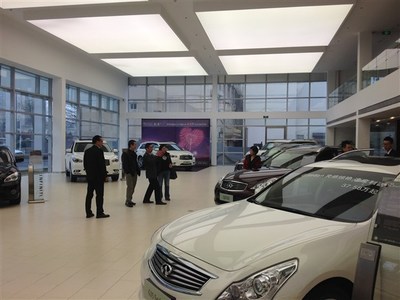 【英菲尼迪總經(jīng)理特價專場 季度抄底沖量_東莞東風(fēng)南方白馬新聞】-汽車之家